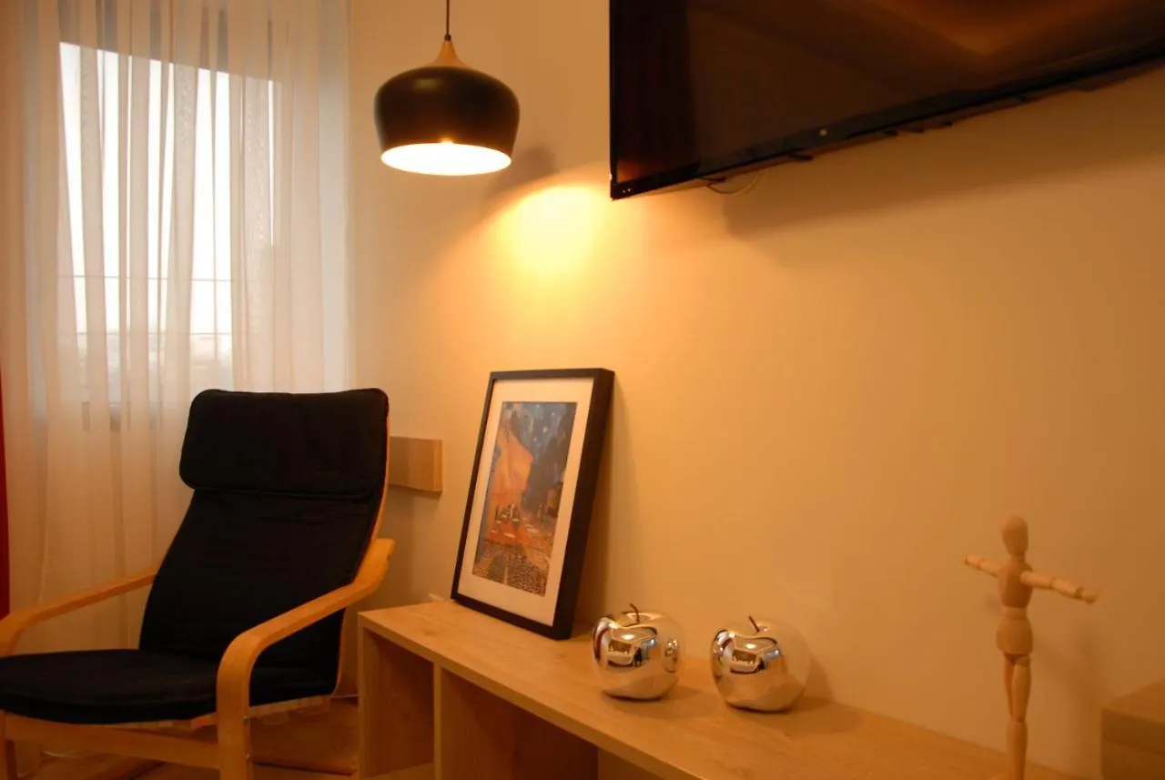 citizen 9 Bed and Breakfast Thessaloniki Bed & Breakfast